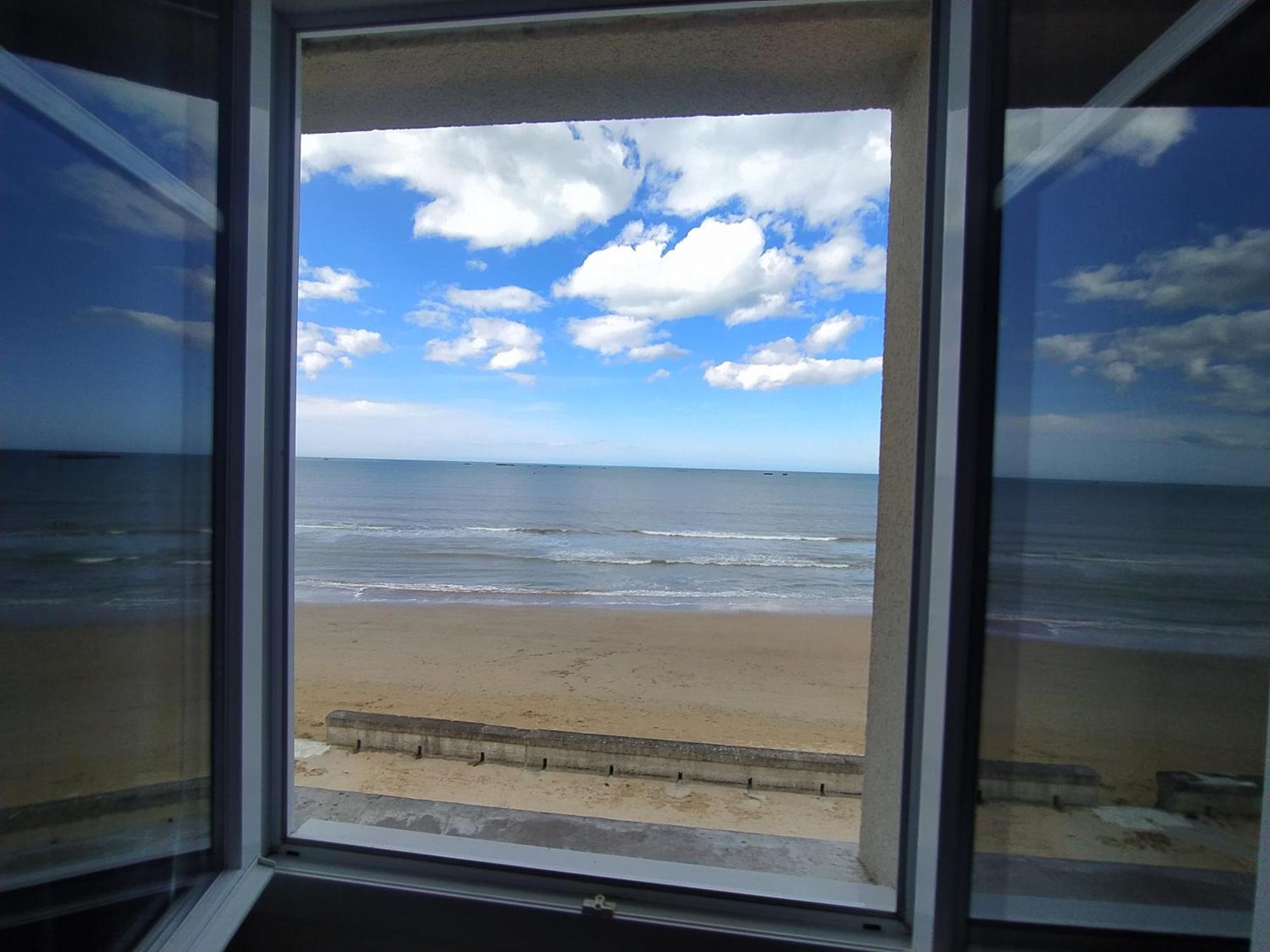Gites En Normandie En Front De Mer A Asnelles , 3Km D'Arromanches, 10Km De Bayeux Ngoại thất bức ảnh